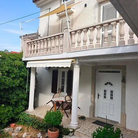 Lungo Mare 5 Cres