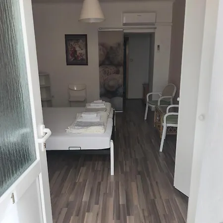 Lungo Mare 5 * Cres